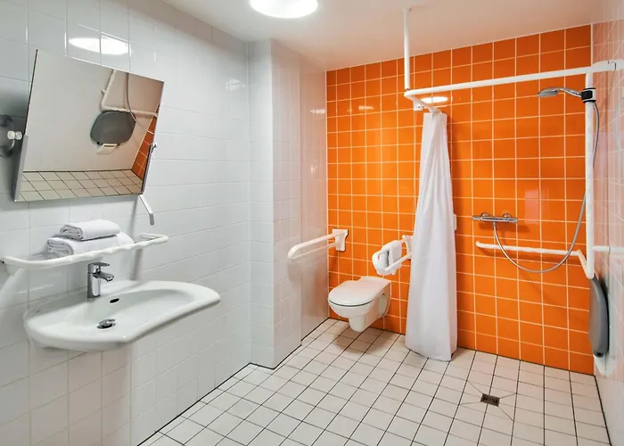 Otel Frankfurt-hbf 3*